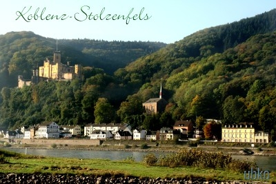 Blick auf Koblenz-Stolzenfels von der gegenber liegenden Rheinseite - Lahnstein - 